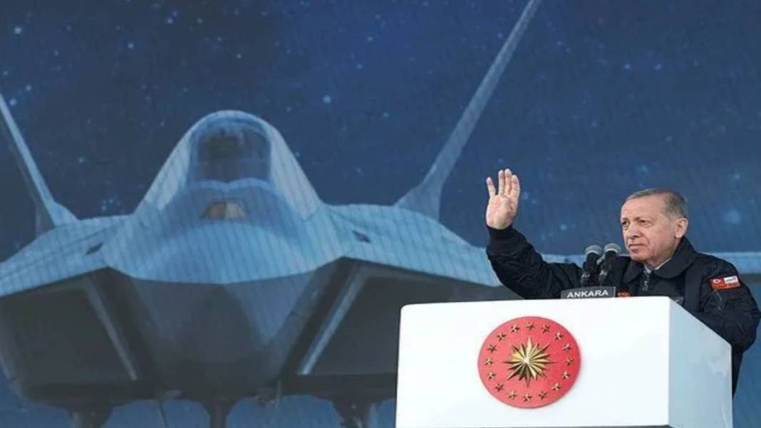 Türkiye'nin yeni yerli savaş uçağı! İsminden bile asalet akıyor, Erdoğan göklere süzüleceği tarihi verdi 5